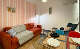 Soho Vibrant 55Sqm Apt In Athens